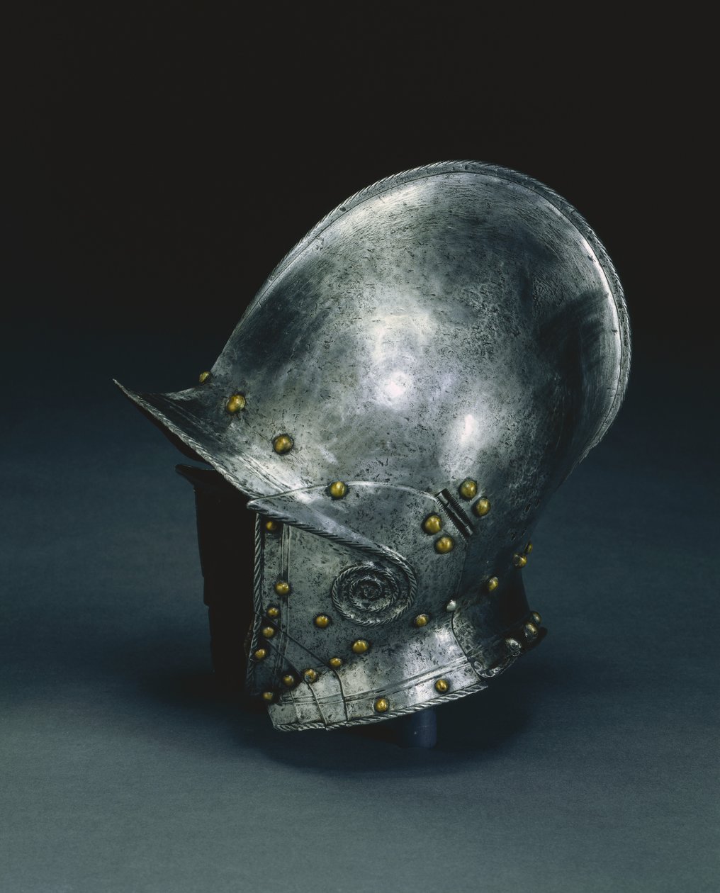Burgonet csuklós pofadarabokkal, 1560-70 körül alkotó: Italian School
