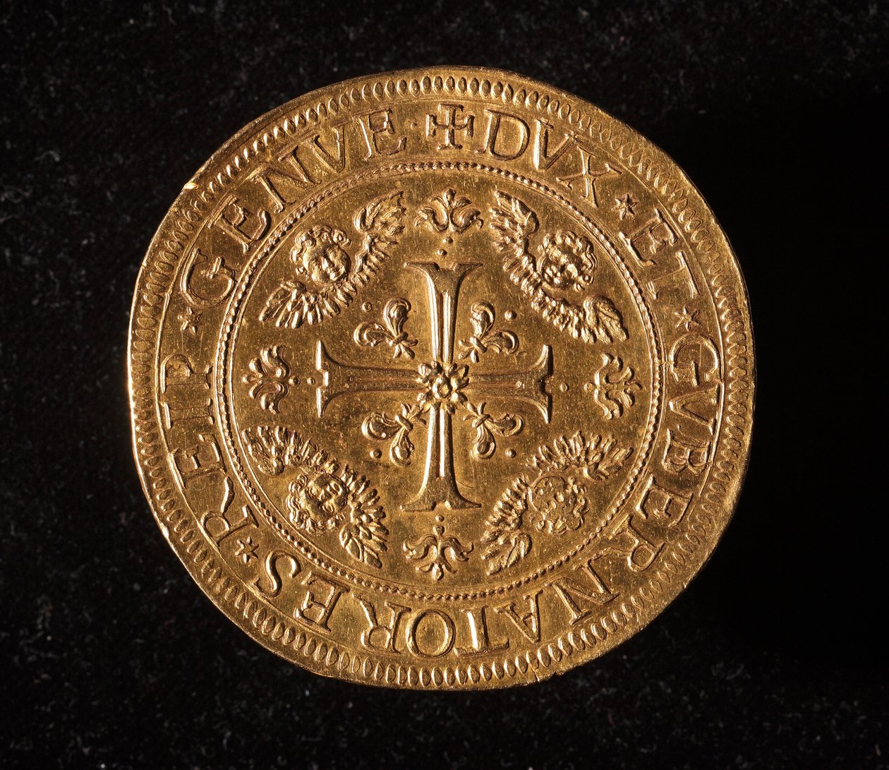 A Gének Köztársaság pénzneme: 25 arany dupla érme. Átm.52,5 mm. 1694. Elöl. Strada Nuova génmúzeumai (6457. szám) alkotó: Italian School