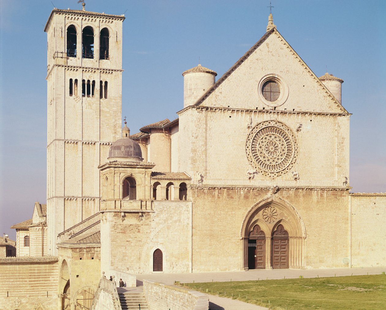 A felsőtemplom külseje, 1228-53 alkotó: Italian School