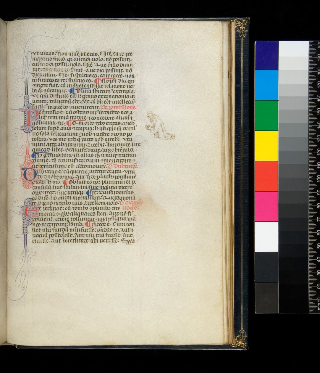 Ms 373. Pseudo-Cicero, Rhetorica ad Herennium és egyéb művek, f.50r. Tollvirágzású iniciálék és tolldísz a margón, amely egy térdelő mezítlábas szerzetest ábrázol, 1337 körül alkotó: Italian School