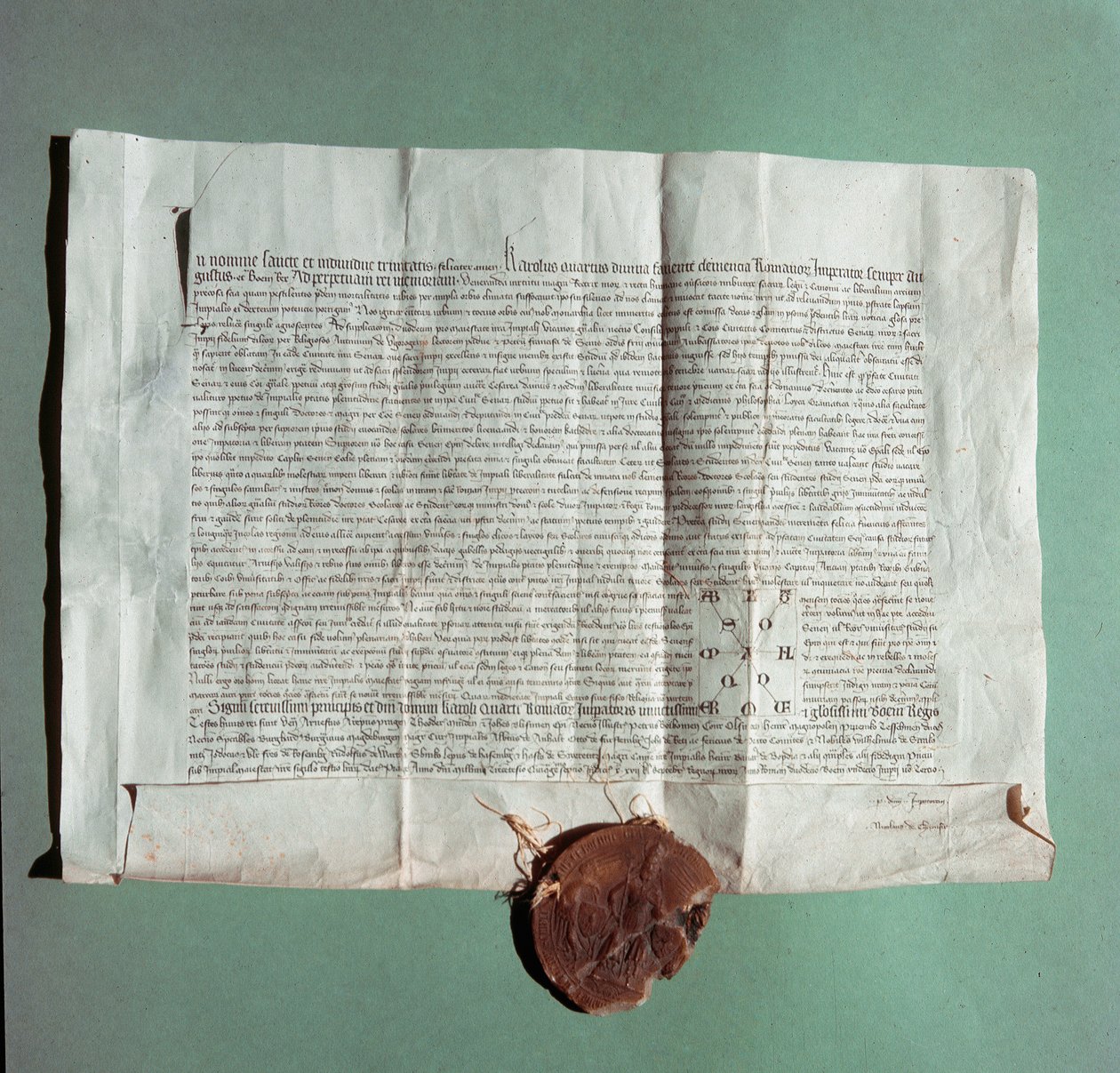 IV. Károly császár (1316-1378) hivatalos dokumentuma, amely a Sienai Egyetemet (Universita di Siena) hivatalosan General Studiumnak minősíti”” alkotó: Italian School