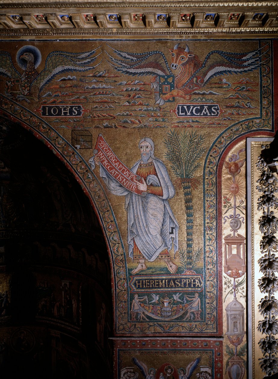 Jeremiás próféta és a névtelen János és Lukács evangélisták szimbólumai a 12. századi római mozaik, a Santa Maria templom a Trastevere Olaszországban alkotó: Italian School