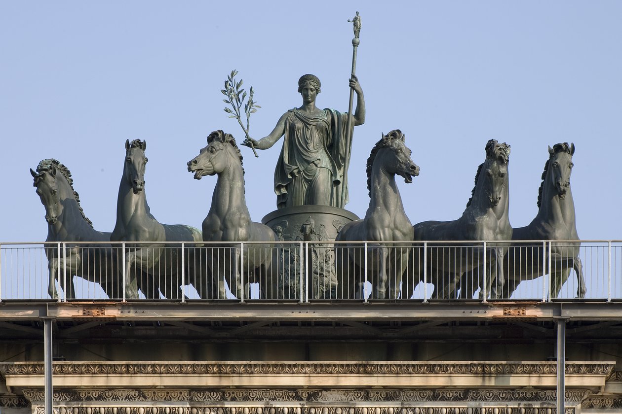 Hatlovas szekér, a Békeív részlete, Milánó, Olaszország alkotó: Italian School