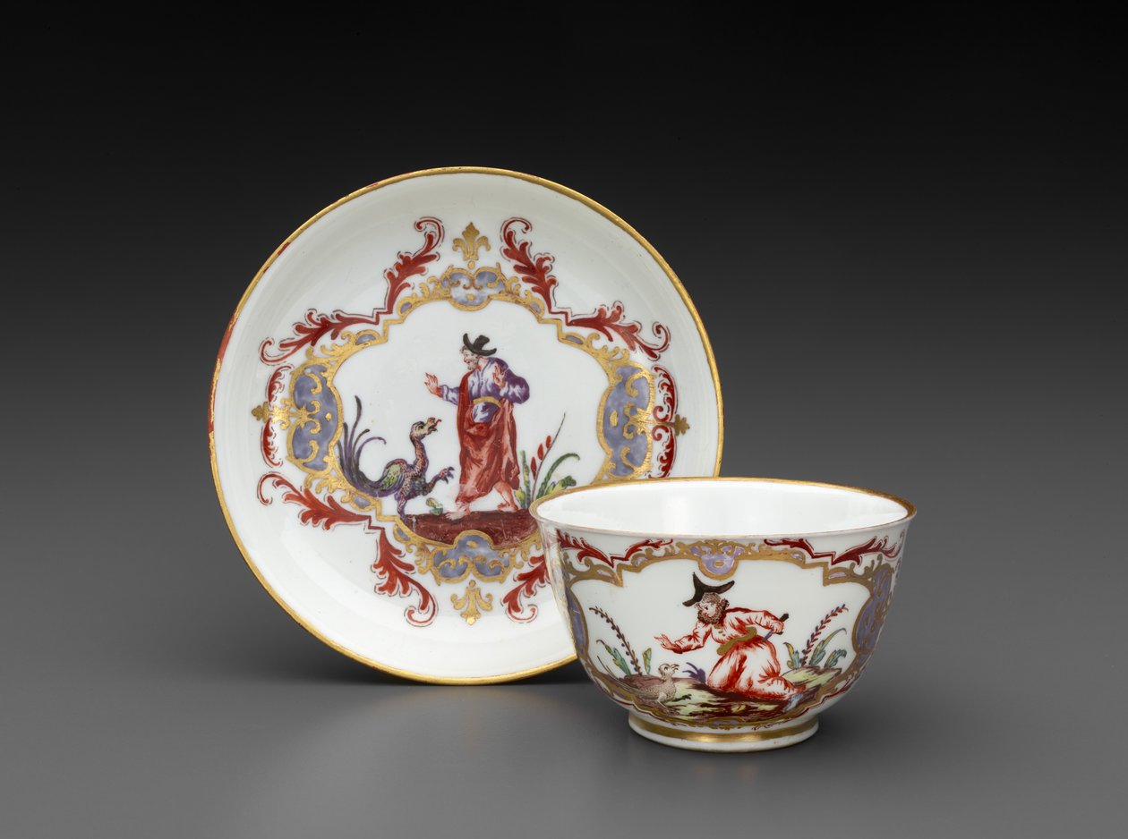 Teástál és csészealj, 1755 körül (lágypaszta porcelán) alkotó: Italian School