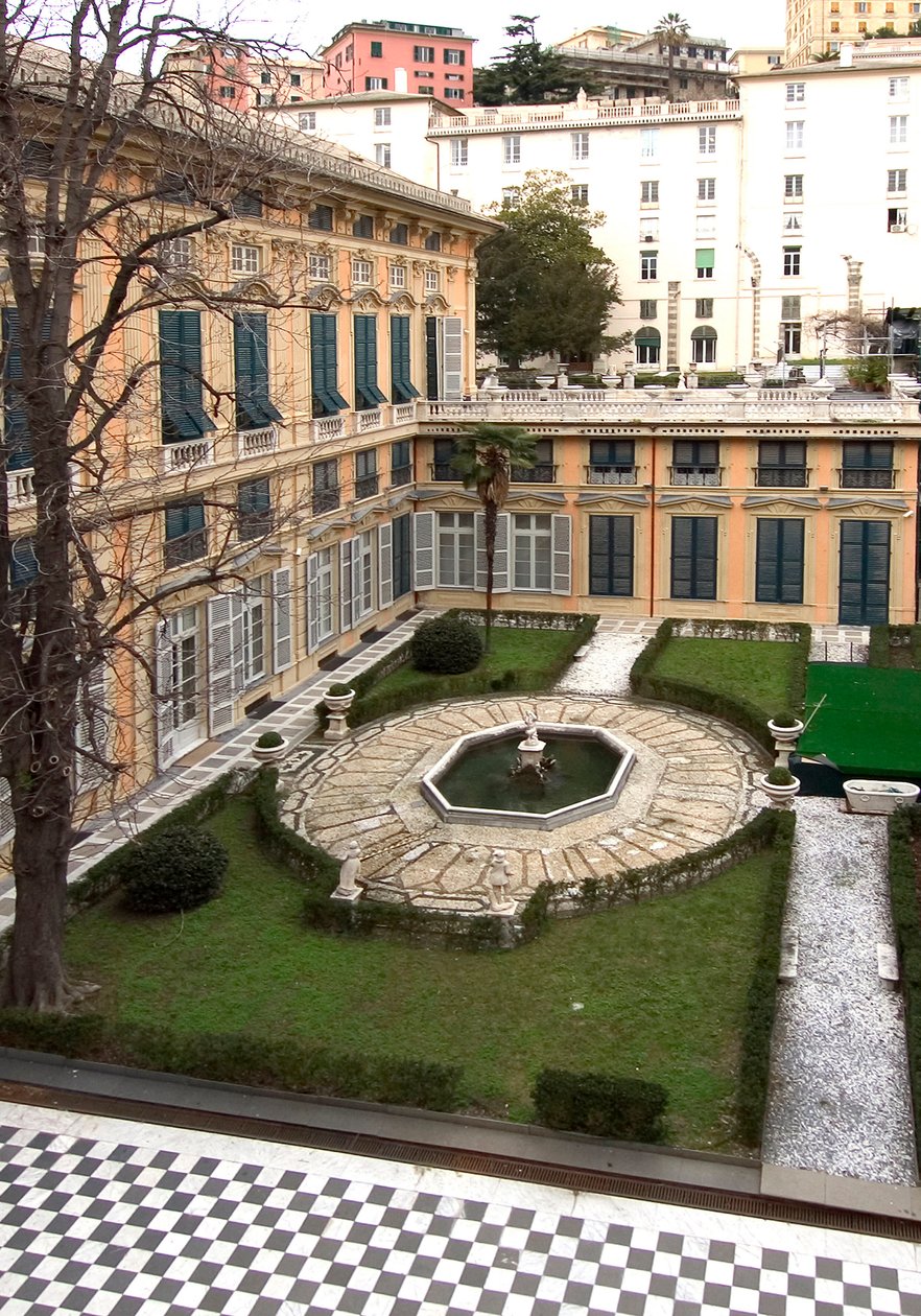 Kilátás az olaszországi Genesben (Genova) 1530-ban és 1540-ben épült palota (Palazzo) Bianco (vagy Luca Grimaldi palota) udvarára alkotó: Italian School