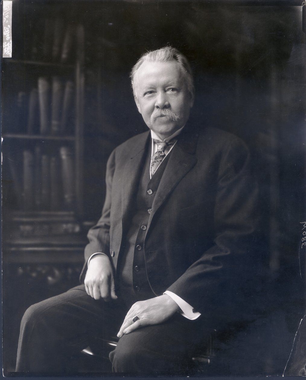 Shepard Barclay alkotó: J.C. Strauss