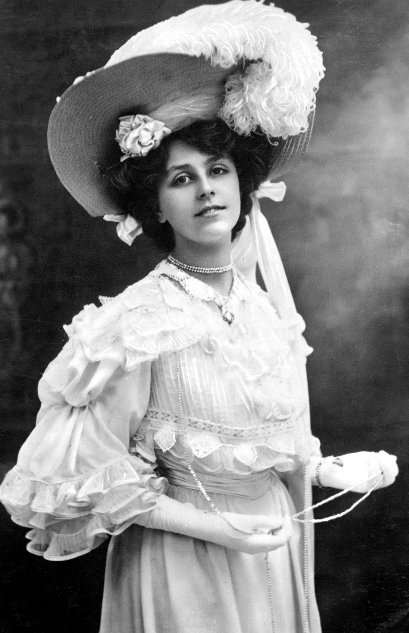 Dora Barton 1884-1966, angol színésznő, 1900-as évek. alkotó: J. Beagles and Co.