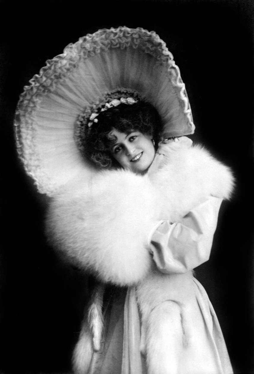 Marie Studholme 1875-1930, angol színésznő, 1900-as évek. alkotó: J. Beagles and Co.