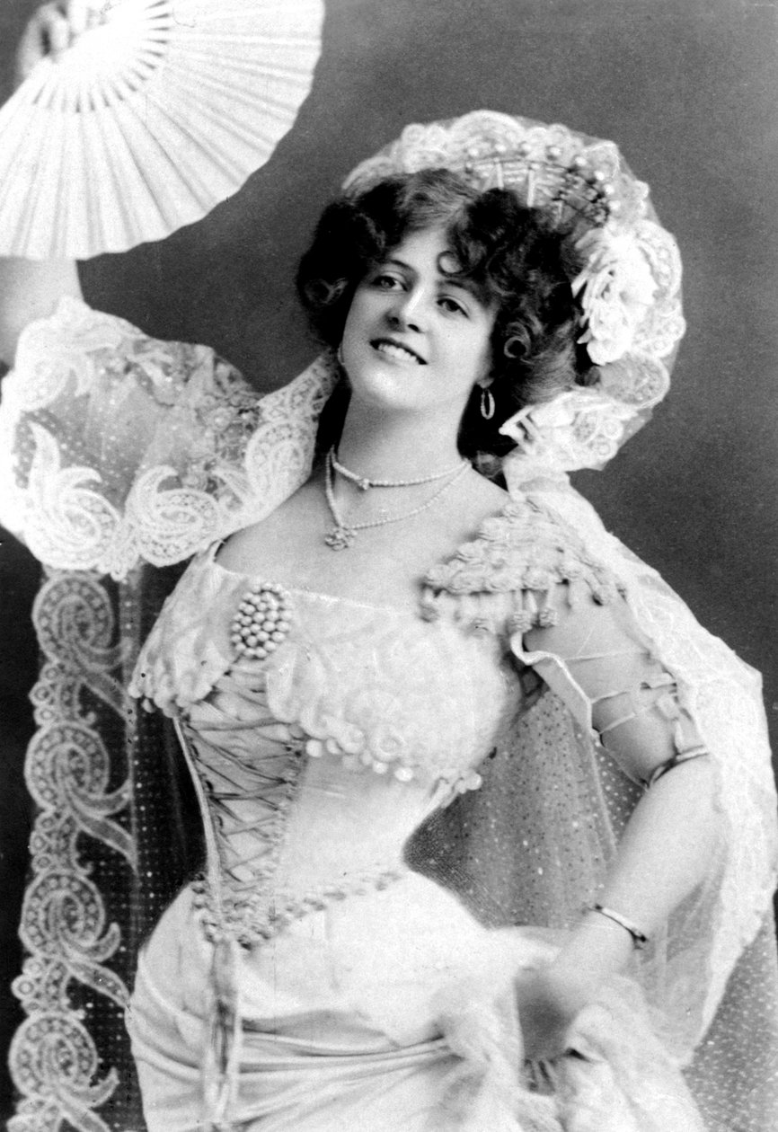 Marie Studholme 1875-1930, angol színésznő, 1904. alkotó: J. Beagles and Co.