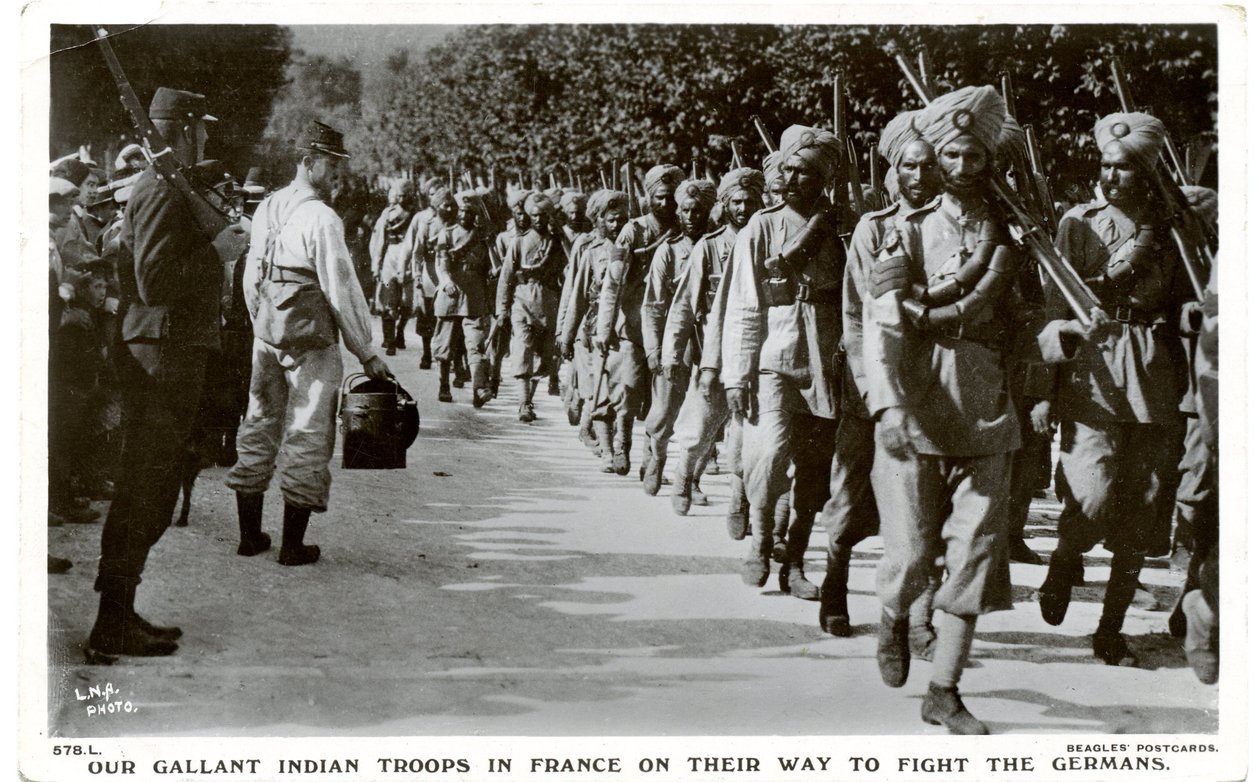 Our gallant Indian troops in France on their way to fight the Germans alkotó: J. Beagles and Co. London
