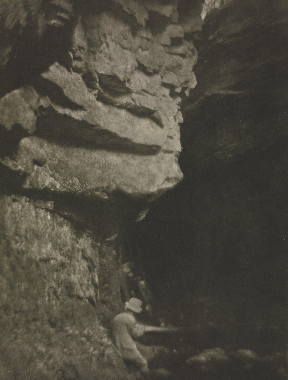 Kameramunka: Man Sketching, 1910. alkotó: J. Craig Annan