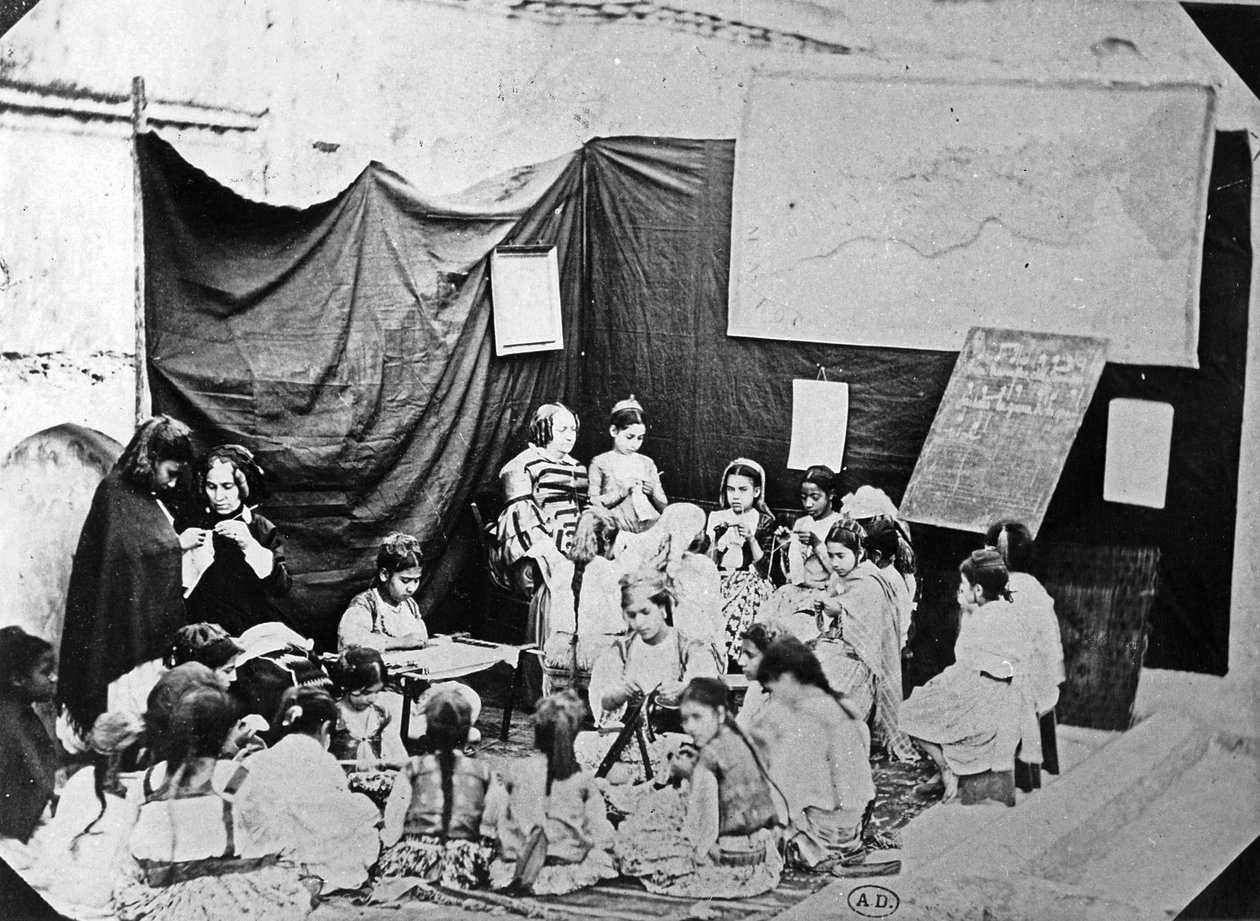 Leányiskola Algírban, 1860 körül alkotó: Jacques Antoine Moulin