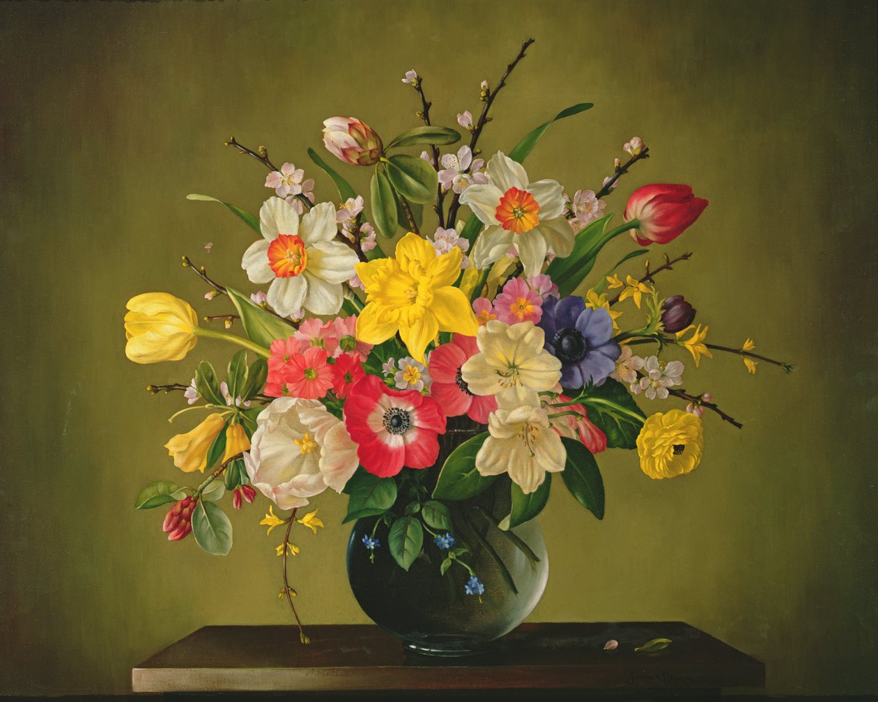 Nárcisz, kökörcsin, tulipán, Forsythia, rododendron és almavirág üvegvázában alkotó: James Noble
