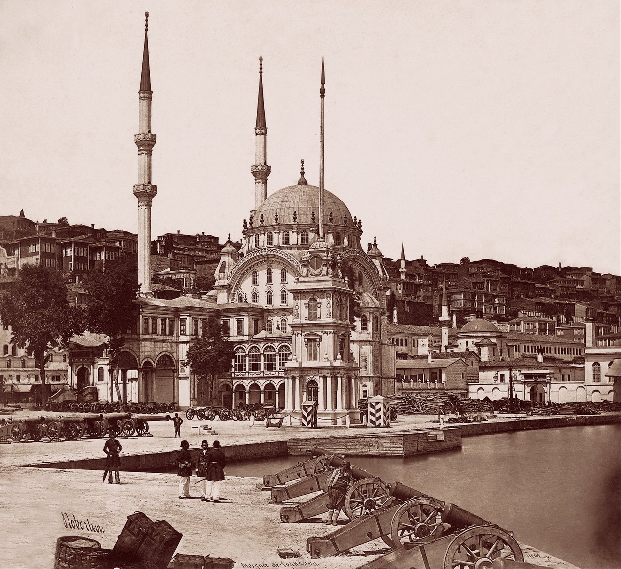Nusretiye mecset és a Tophane tér alkotó: James Robertson