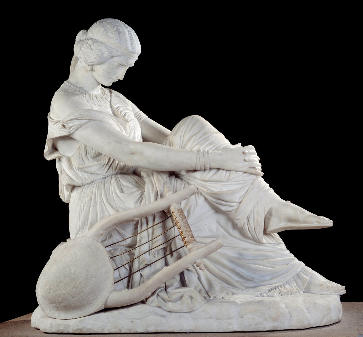 Sapho (vagy Sappho, ie 7. század), az ókor görög költője. James Pradier (1790-1852) márványszobra alkotó: James Pradier