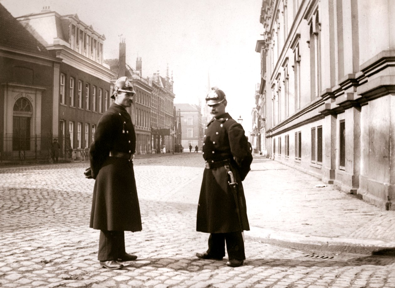 Rendőrök, Rotterdam, 1898. alkotó: James Batkin