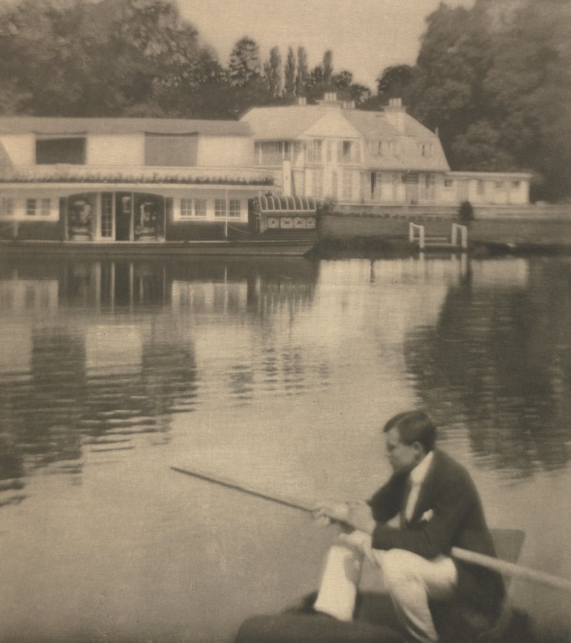 Kameramunka: A Fehér Ház, 1910. alkotó: James Craig Annan