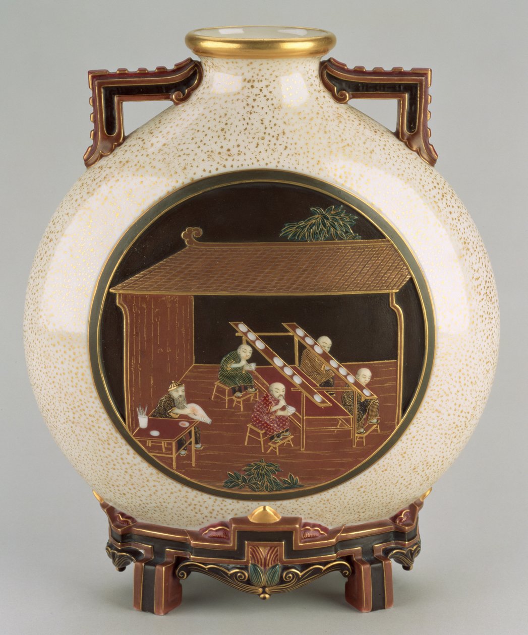 "The Painting of the Ware" váza, Worcester Royal Porcelain Company Ltd alkotó: James Hadley