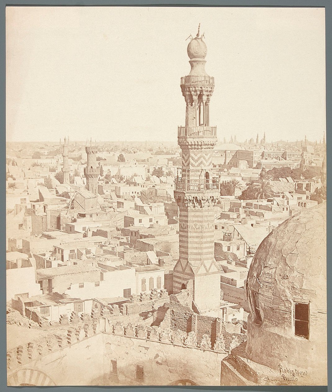 Egyiptom. Kairó. Kilátás a mameluk Sarghitmish emír medreszéjéből és mauzóleumából (1356) alkotó: James Robertson