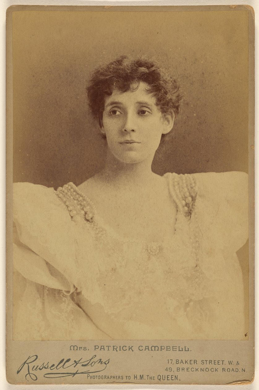 Mrs. Patrick Campbell alkotó: James Russell and Sons