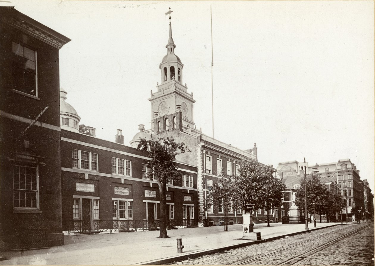 Independence Hall, Chestnut Street, South Side, 5. és 6. utca között, 1898 (fekete-fehér fotó) alkotó: James Shields