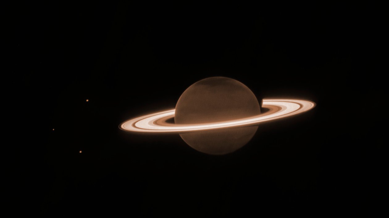 Saturn (NIRCam) alkotó: James Webb Space Telescope (NASA)