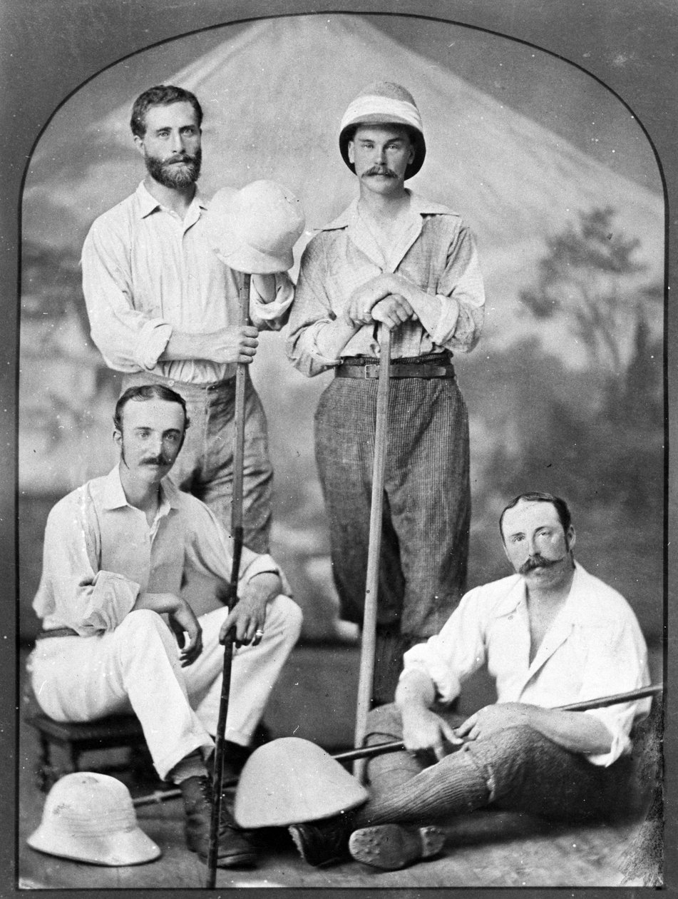 Négy európai férfi portréja Japánban, 1870 körül alkotó: Japanese Photographer