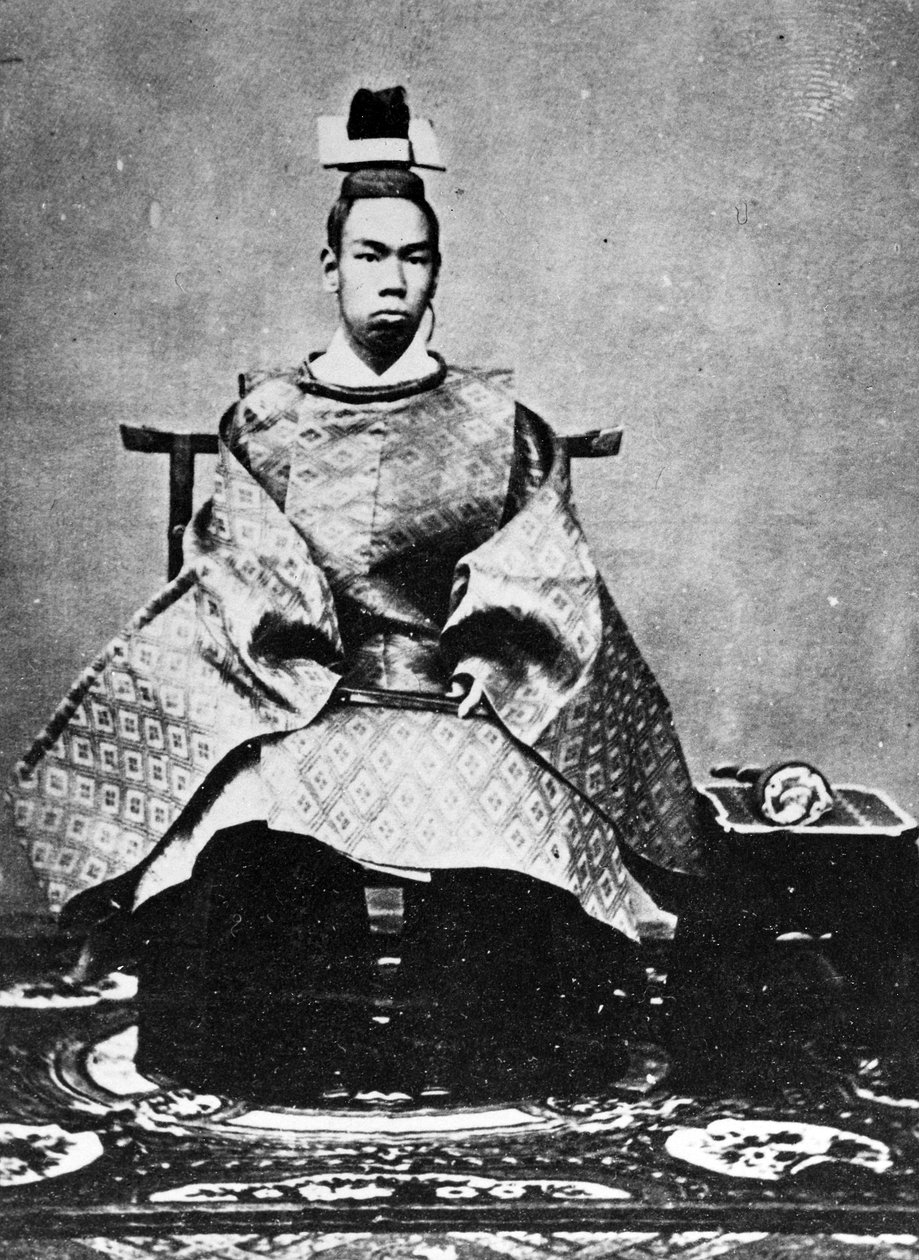 A Meiji császár trónolt, 1867 körül alkotó: Japanese Photographer