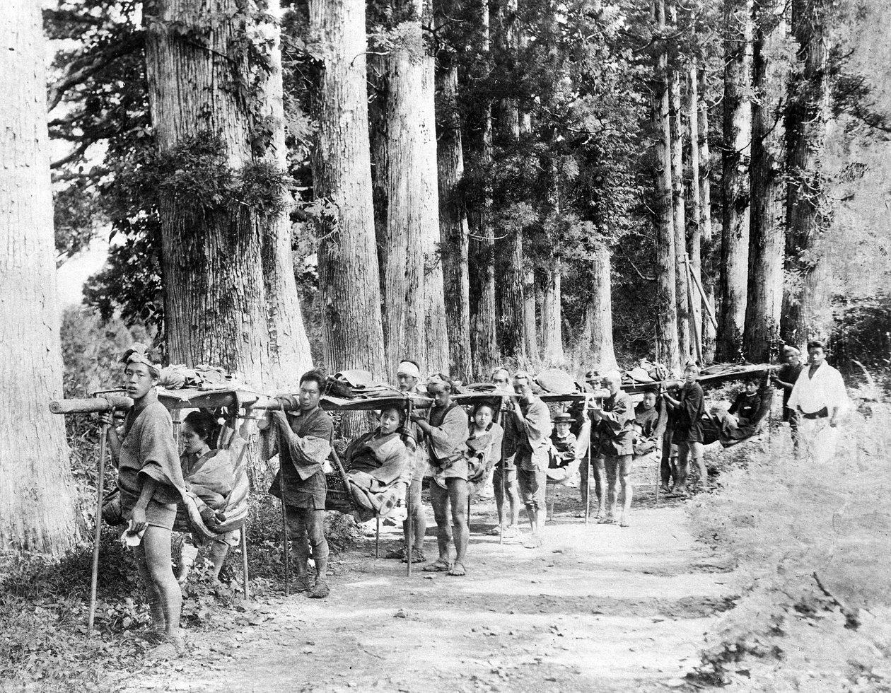 Palanquin hegyi úton utazva, 1870-es évek alkotó: Japanese Photographer