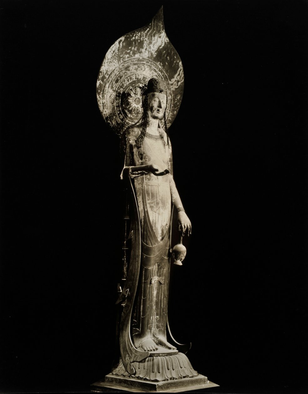 Kudara Kannon, from the 7th century, Asuka Period, Horyuji Temple, Japan, 1950 alkotó: Japanese Photographer
