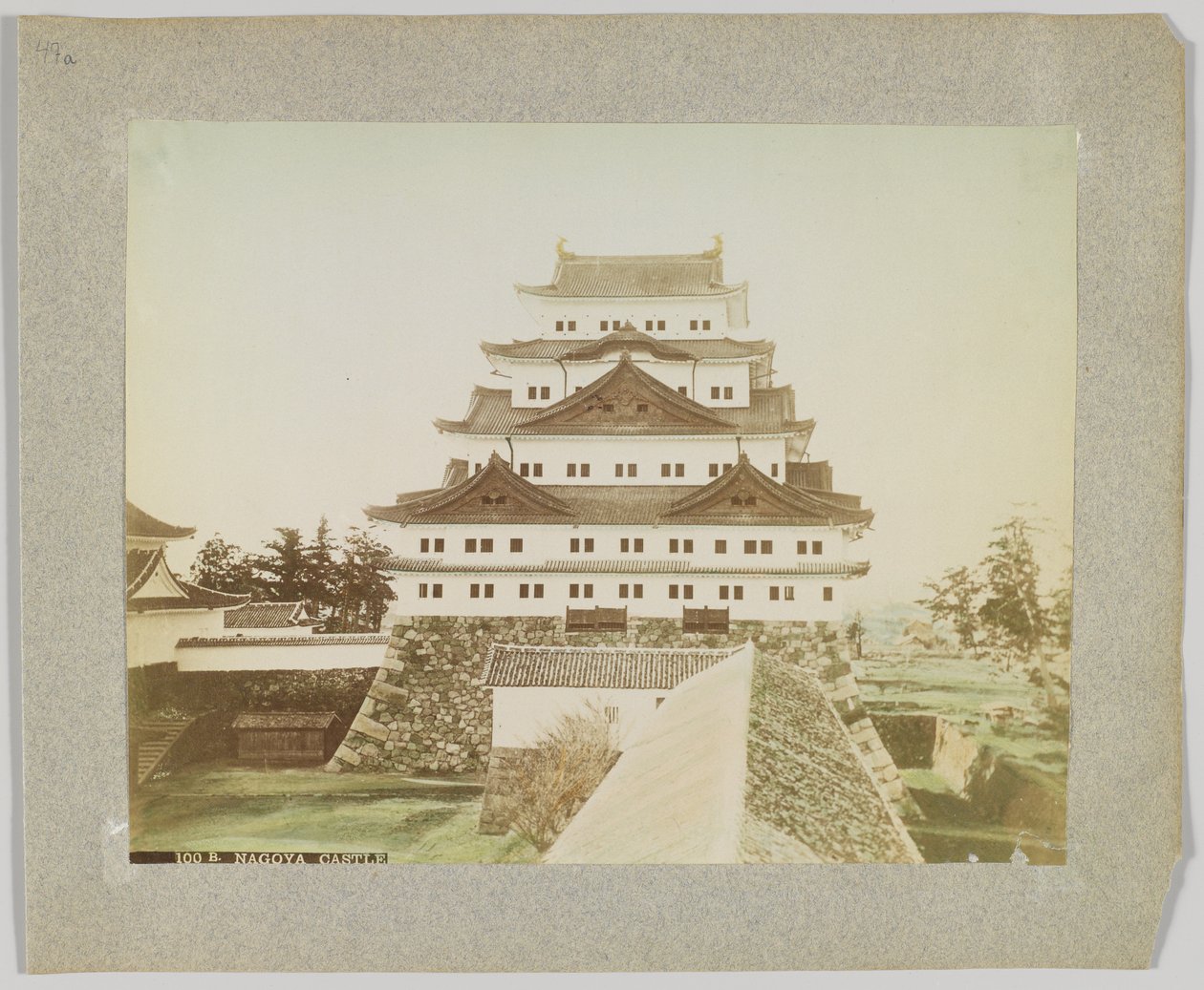 Nagoya kastély, Japán (kézzel színezett fekete-fehér fotó) alkotó: Japanese Photographer