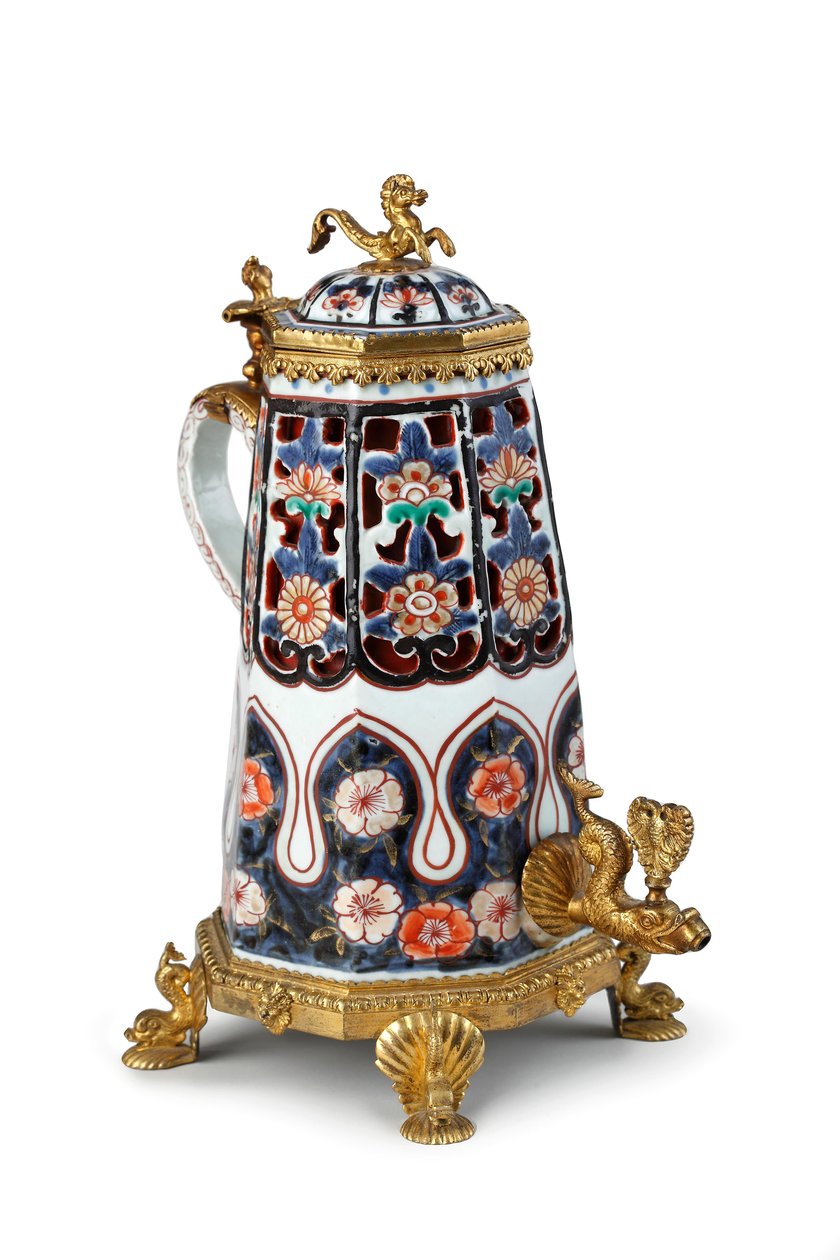 Ritka, elegánsan felszerelhető Imari kávéskanna és fedél (kerámia) alkotó: Japanese School