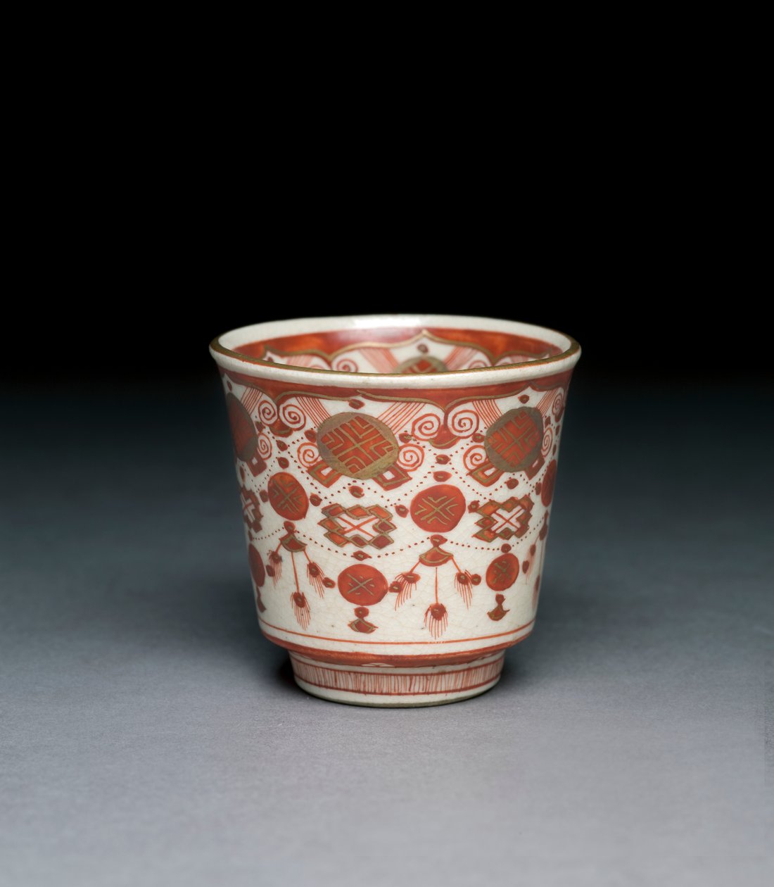 Kupa, Kaga tartomány, Meiji korszak (porcelán) alkotó: Japanese School