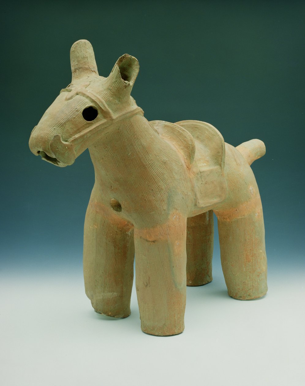 Haniwa ló, Funuli környékén, Boshu tartományban, Osato körzetben, Dolmen-korszakban (cserép) alkotó: Japanese School