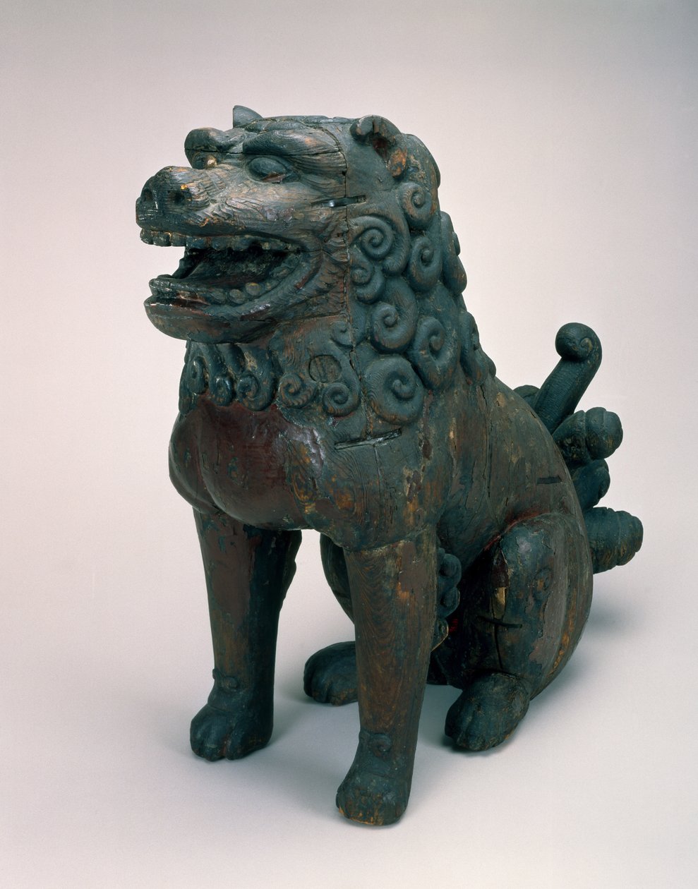 Shishi (őroroszlán vagy kutya) (fa lakkal) alkotó: Japanese School