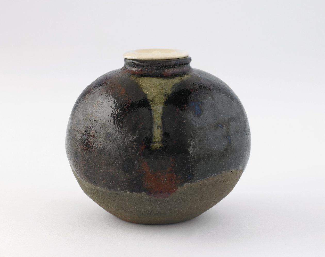 Tea caddy, bunrin type, Kyoto, Kyoto-fu, Edo period (ceramic) alkotó: Japanese School