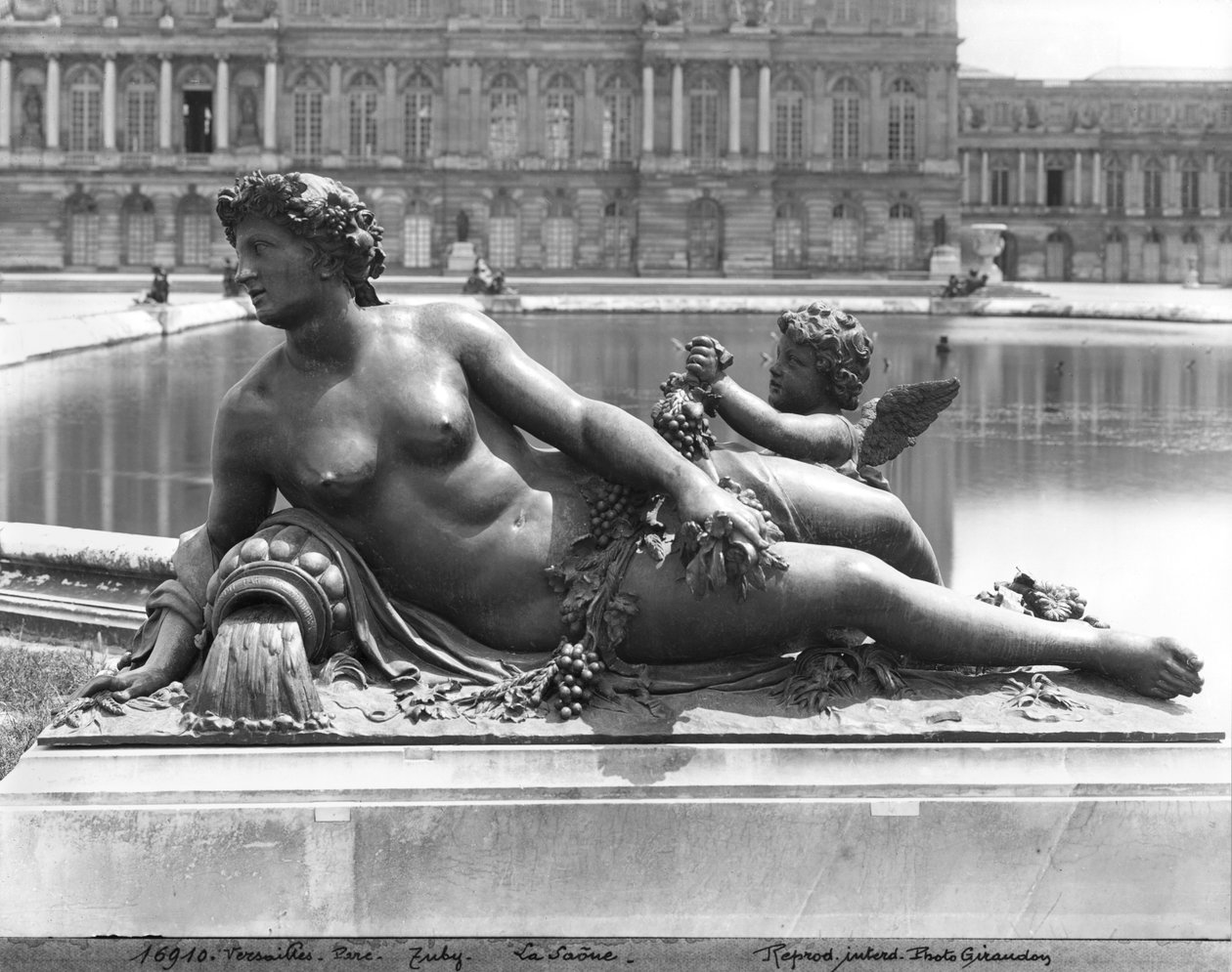 A Saone folyó a Parterre d