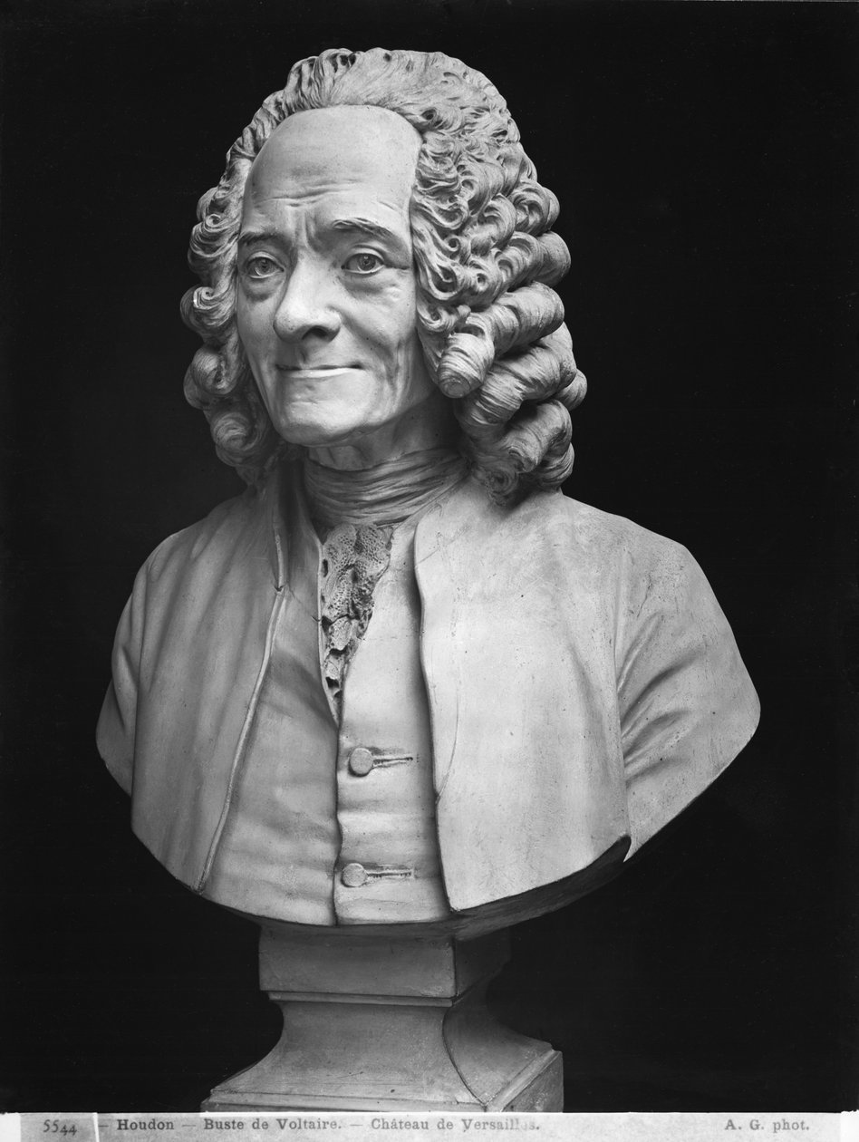 Voltaire mellszobra (márvány) alkotó: Jean Antoine Houdon