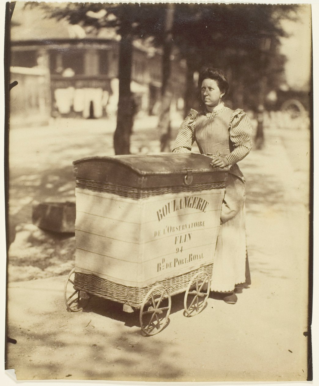 Porteuse de pain, a "Small Trades" sorozatból alkotó: Jean Eugène Auguste Atget