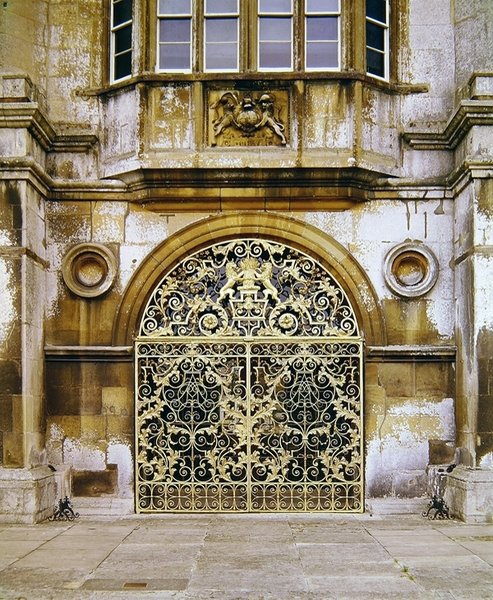 Kapuk a Burghley-házból, 1710 alkotó: Jean Tijou