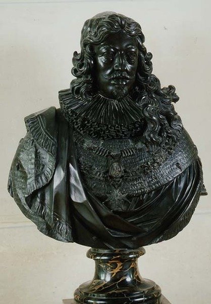 XIII. Lajos (1601-43) (bronz) alkotó: Jean Warin