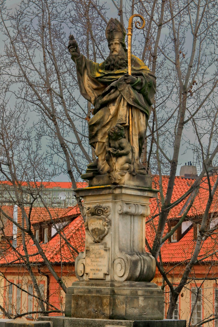Hippói Szent Ágoston szobra a Károly-hídon alkotó: Jeronym (1632 1709) Kohl