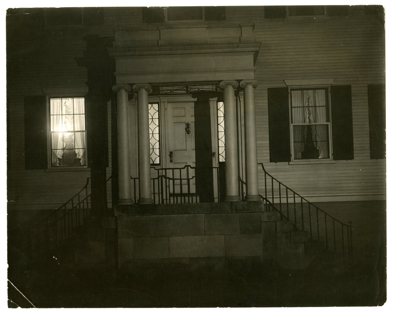 Boston ajtó, USA, 1902-1910 körül (zselatin ezüst fotó) alkotó: Jessie Tarbox Beals
