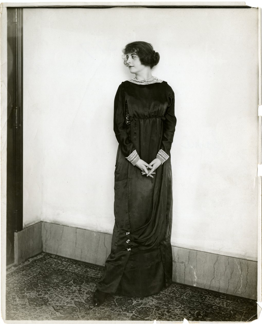 Ruha, drapériás, Gimbels, 1905-1918 körül (zselatin ezüst fotó) alkotó: Jessie Tarbox Beals