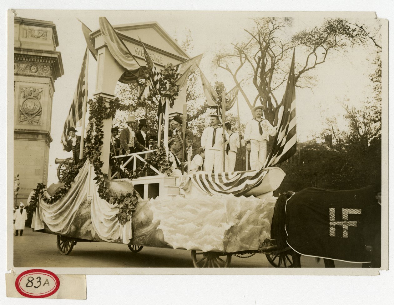 Historical Parade Float No 47 Üdvözöljük Lafayette-ben alkotó: Jessie Tarbox Beals