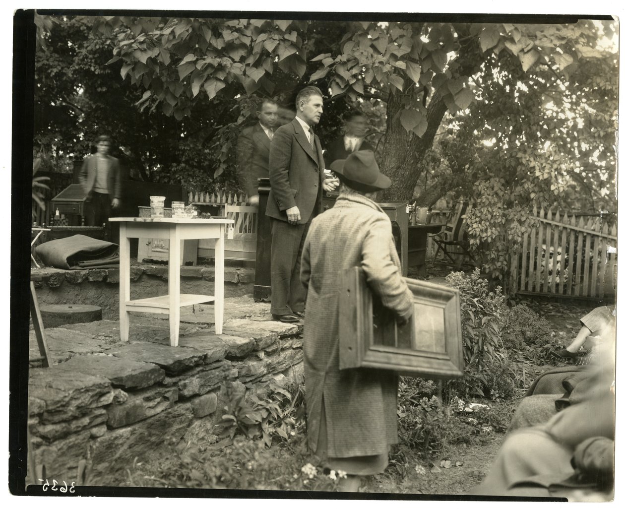 John W. Mitchell alkotó: Jessie Tarbox Beals