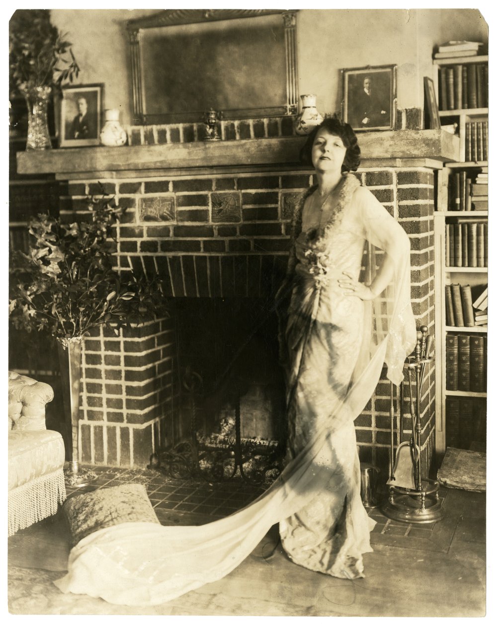 Mary Young, 1905-40 körül (zselatin ezüst fotó) alkotó: Jessie Tarbox Beals