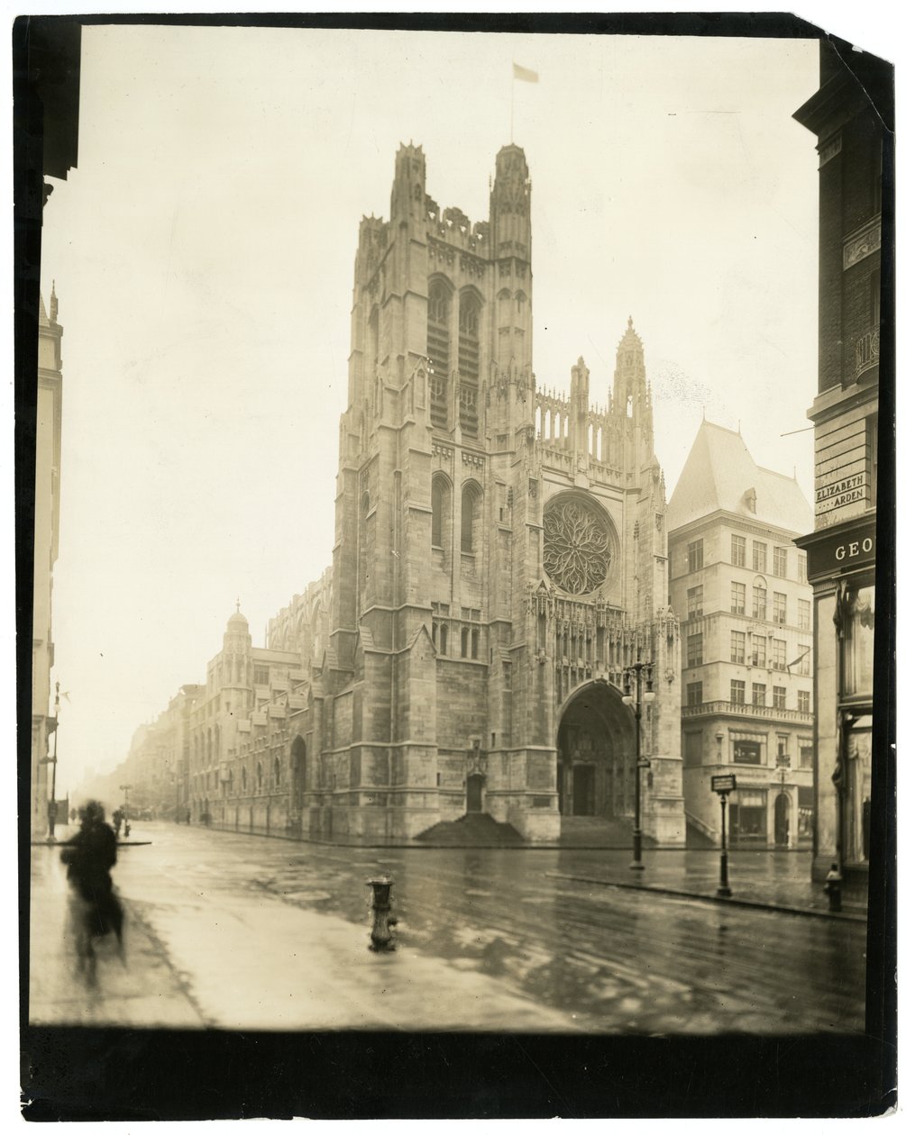 St Thomas Church, New York, USA, 1905-40 körül (zselatin ezüst fotó) alkotó: Jessie Tarbox Beals