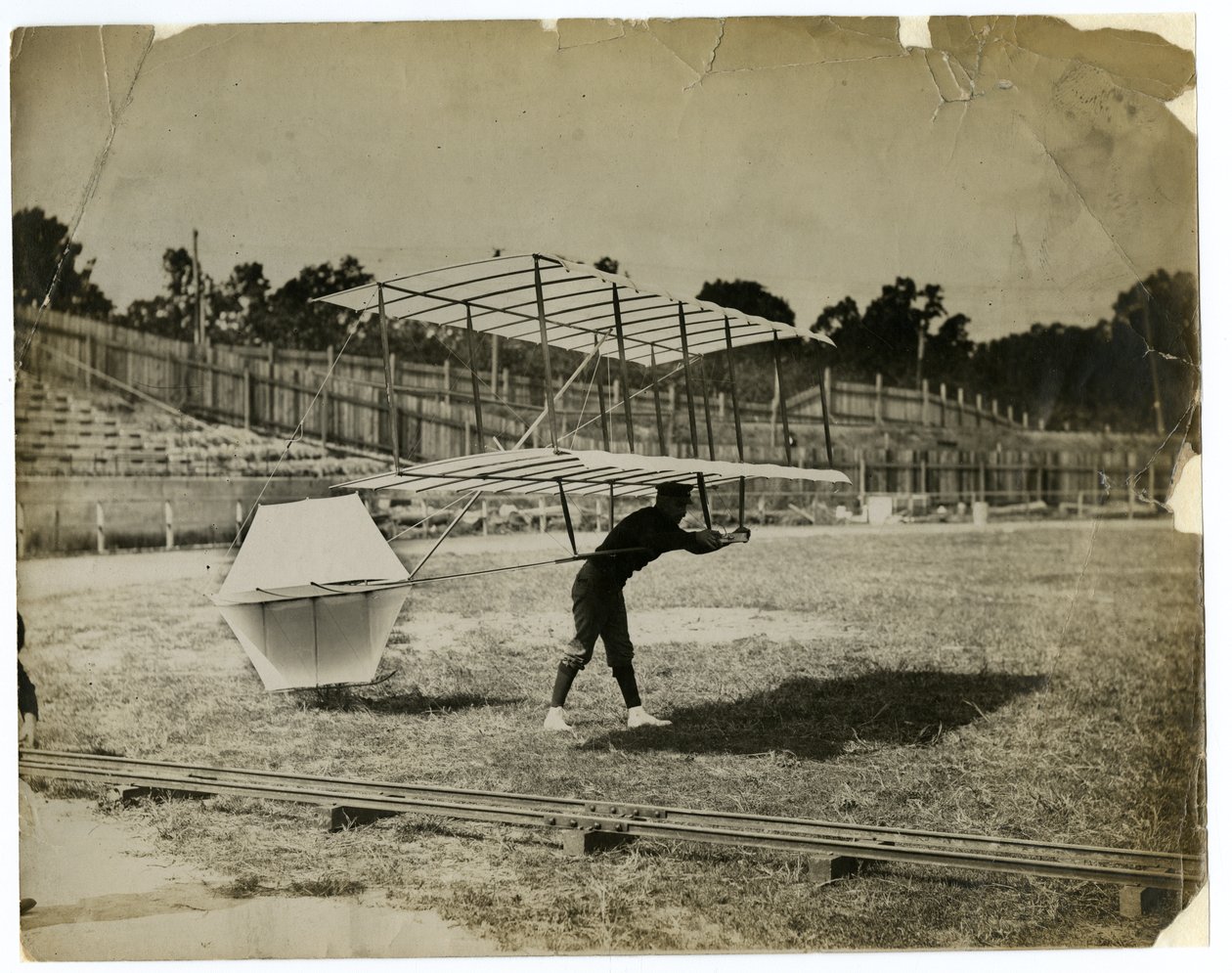 William Avery a "Siklógépben" alkotó: Jessie Tarbox Beals