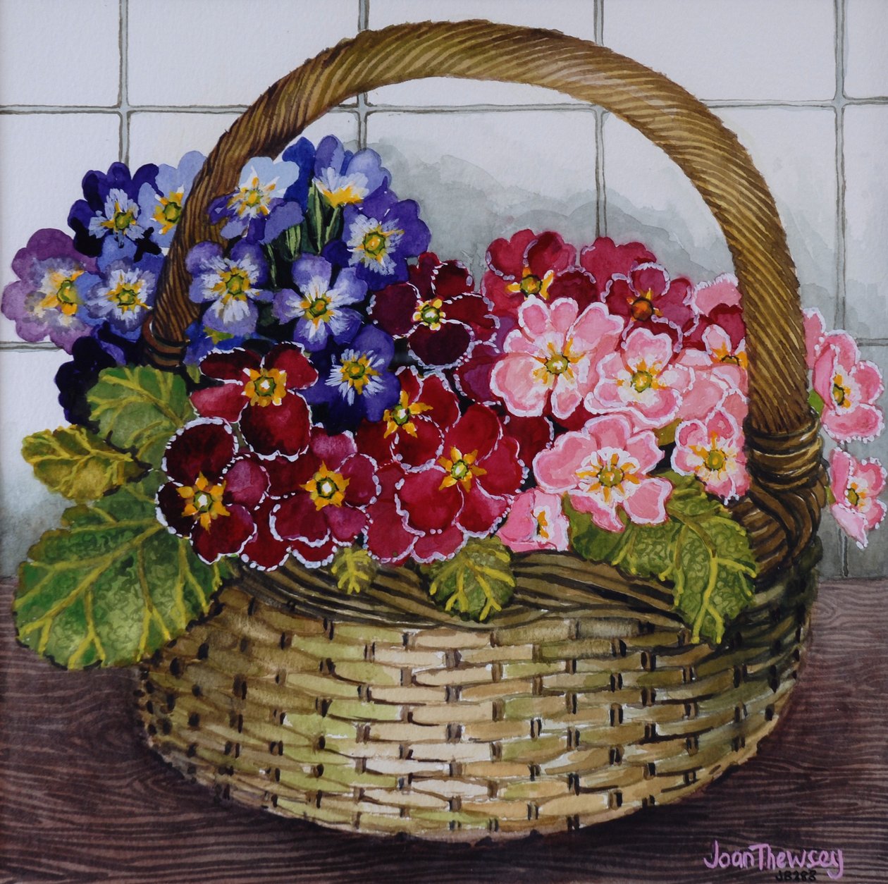 Piros mályva és rózsaszín kankalin egy kosárban 2012 alkotó: Joan Thewsey